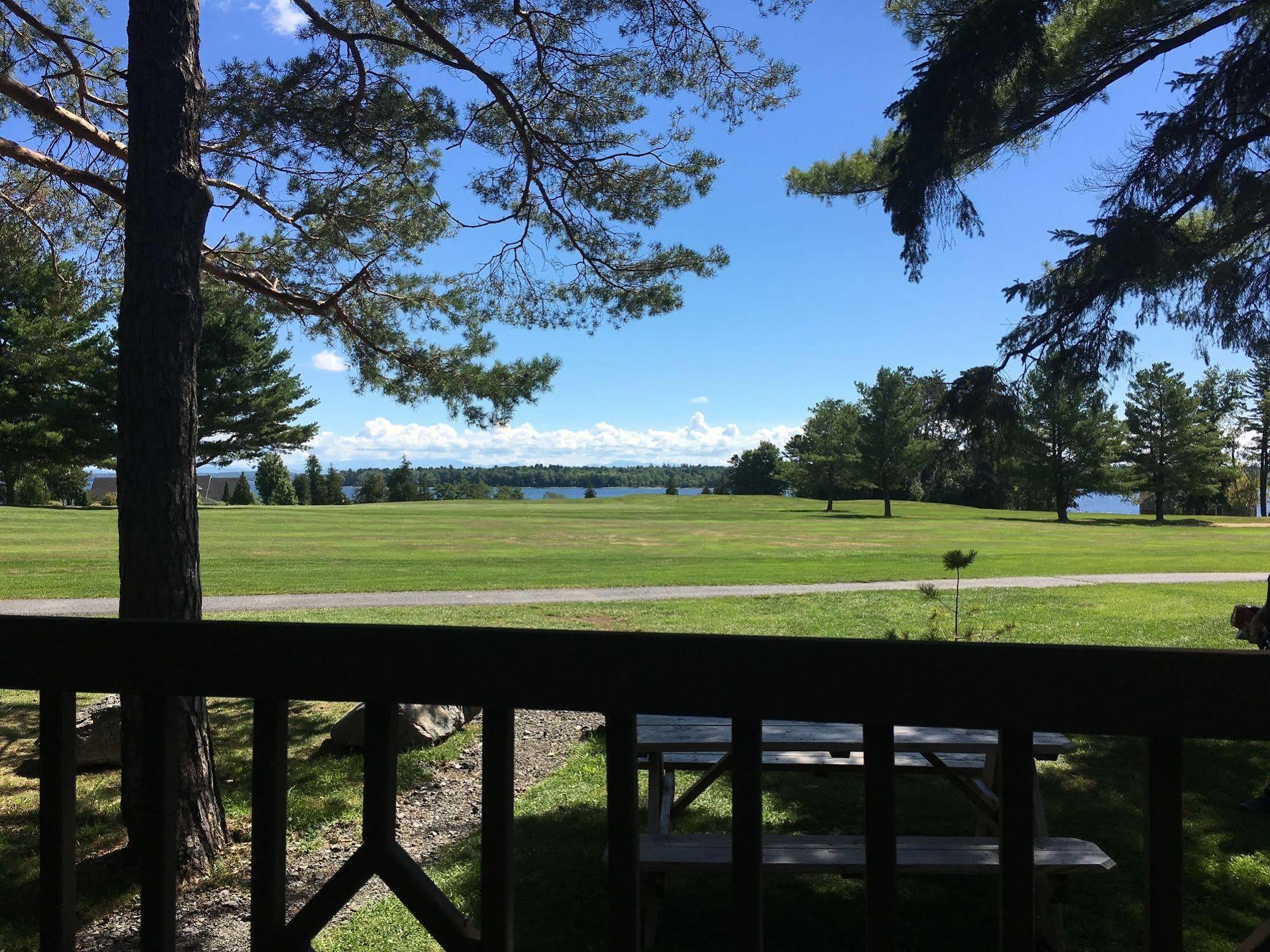 Bluff Point Golf Resort Plattsburgh Exterior foto