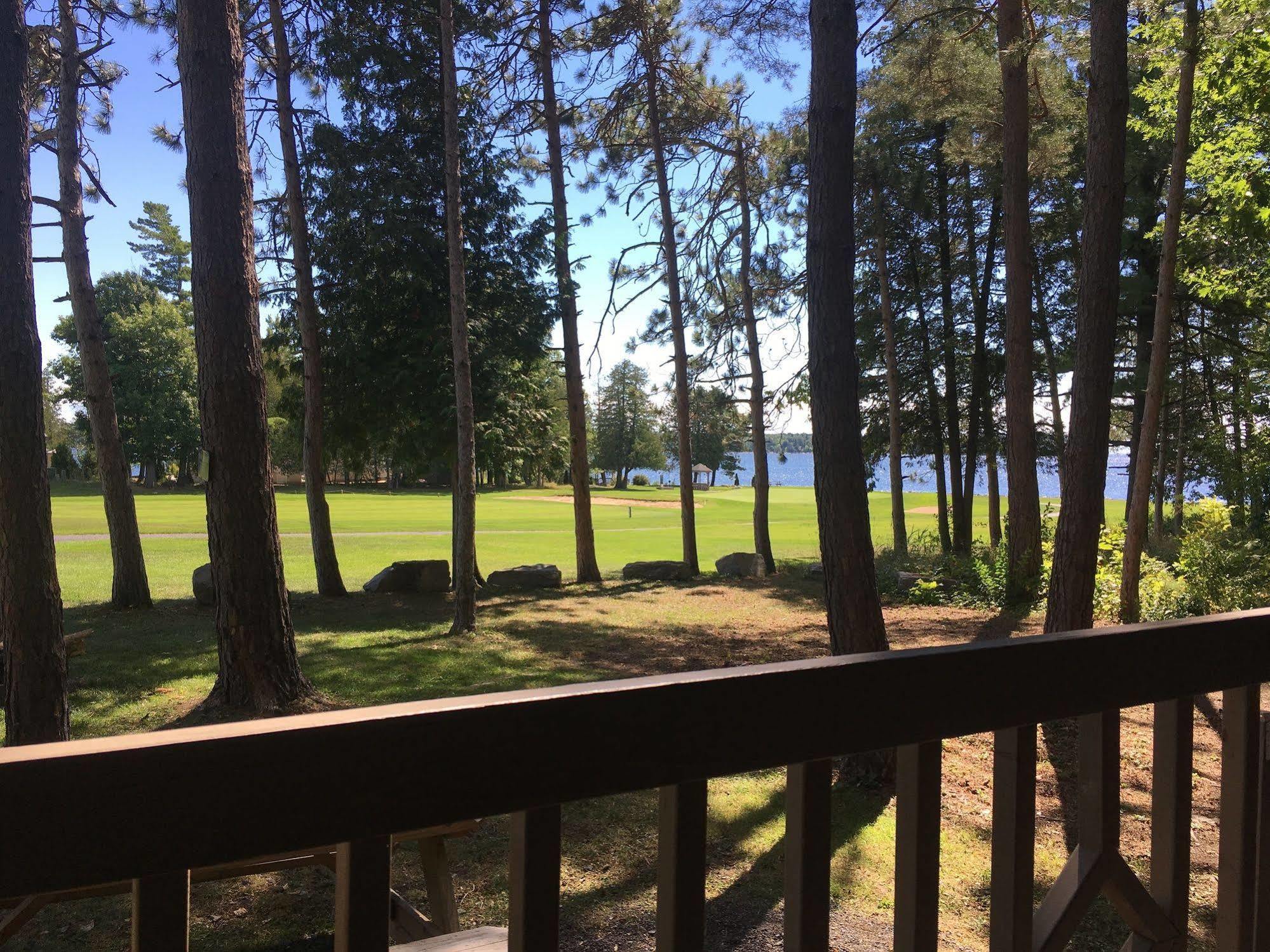 Bluff Point Golf Resort Plattsburgh Exterior foto