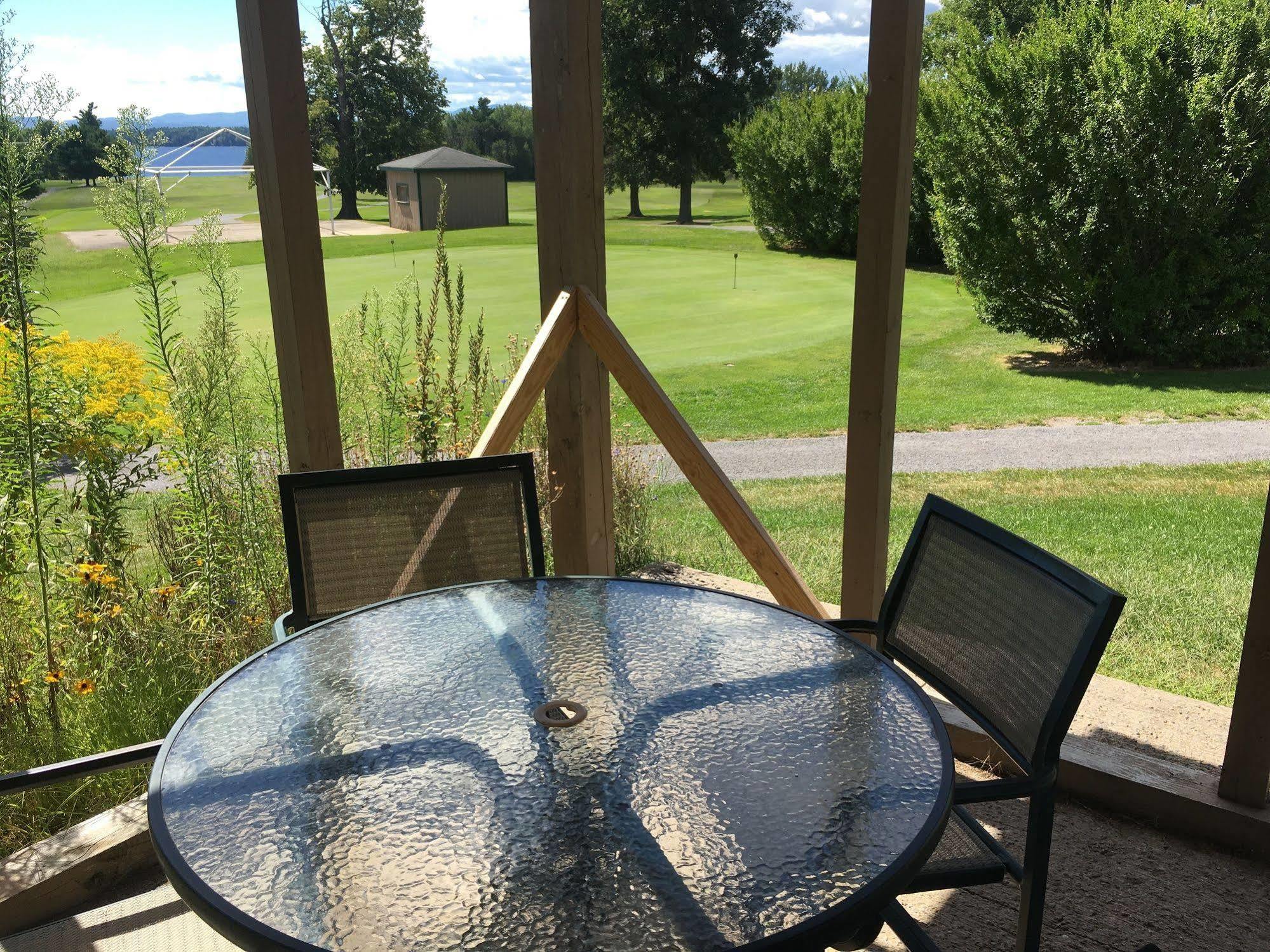 Bluff Point Golf Resort Plattsburgh Exterior foto